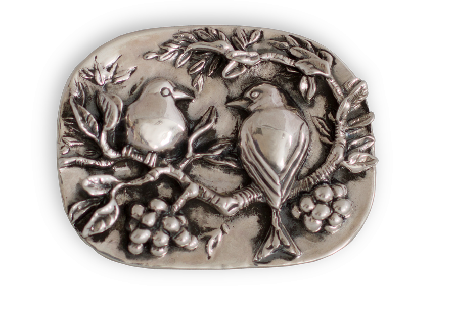 Broche artesanal en plata de unos pájaros